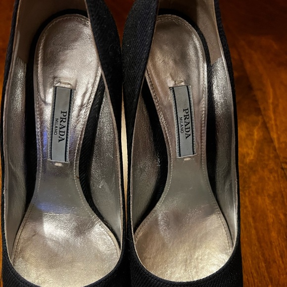 Prada Anthrocite Tartan Platform Heels. - Picture 4 of 10